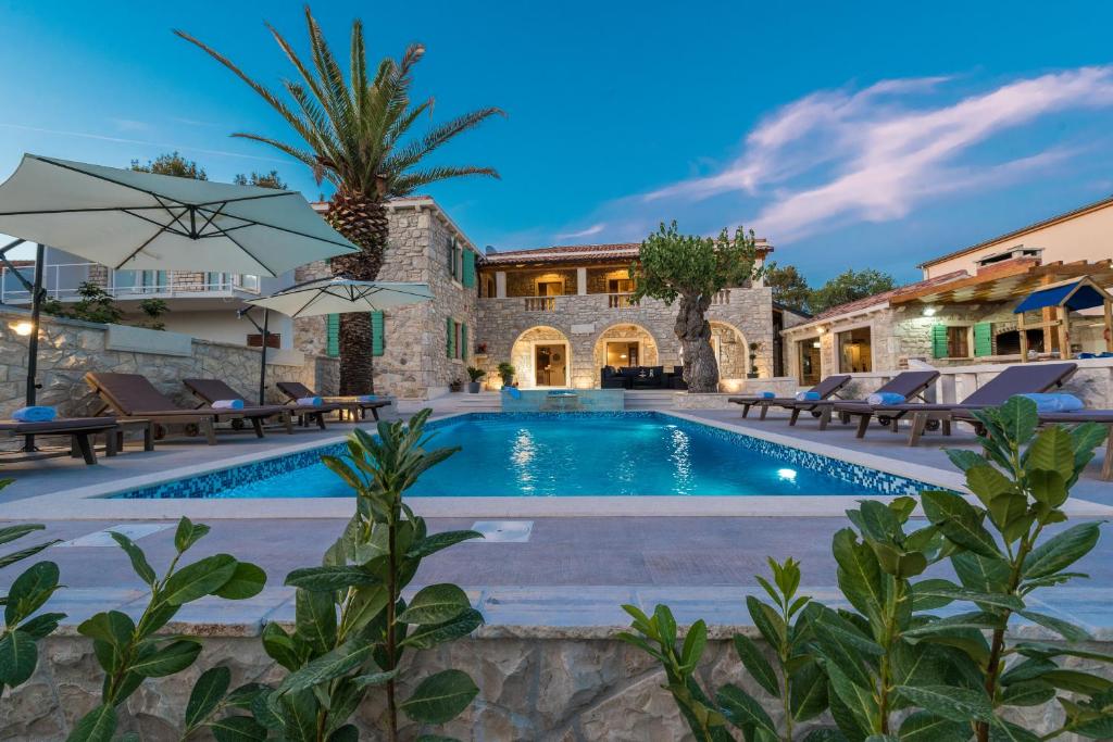 Villa Dumina photo 3