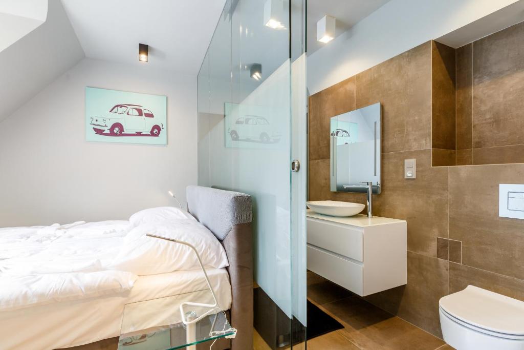 Апартаменты (Апартаменты в пентхаусе), Apartments Bohemia Rhapsody
