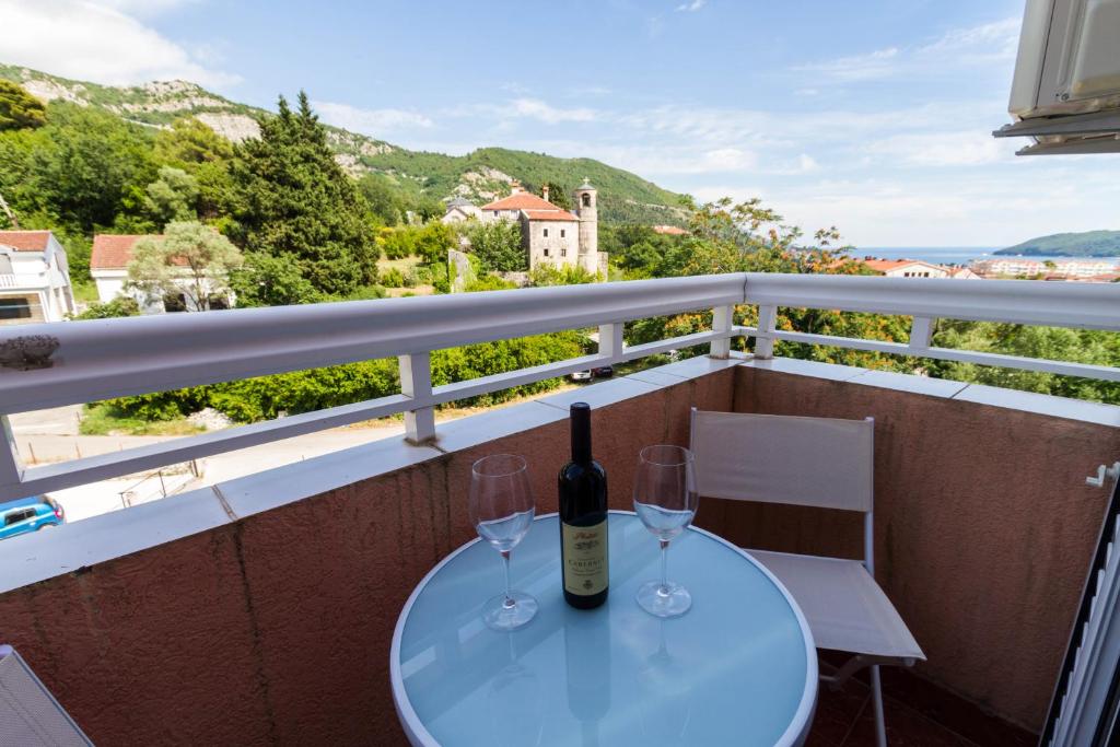 Апартаменты (Апартаменты-студио с видом на море), Dom Apartments