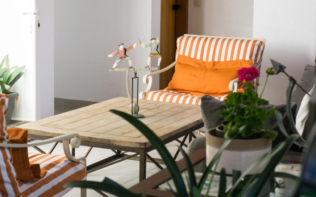 Villa Alexia Apartments Complex 2BR 9min to Sea 5min to Town AT1833 - Tap to explore photos
