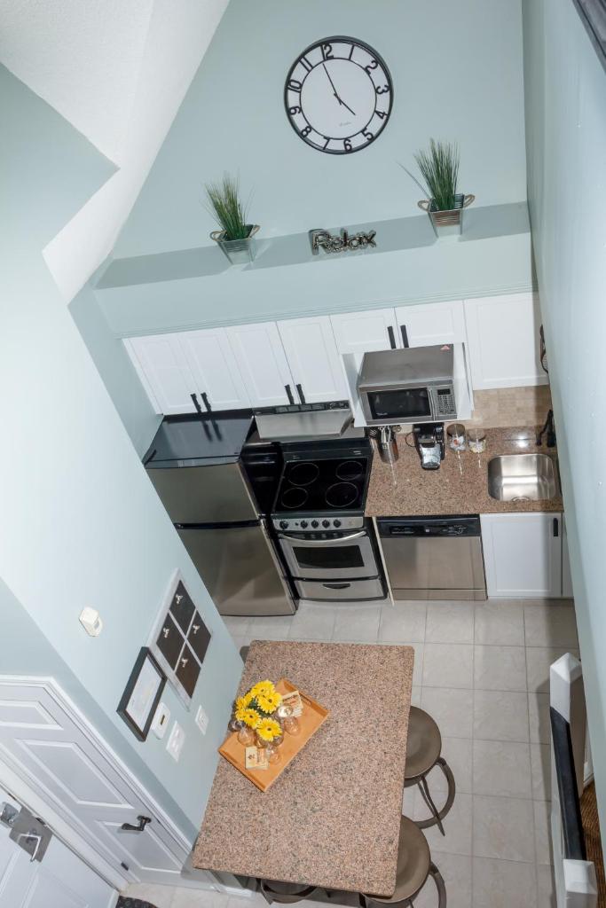 Mountain Side Condo Loft at The Blue Mountains photo 2