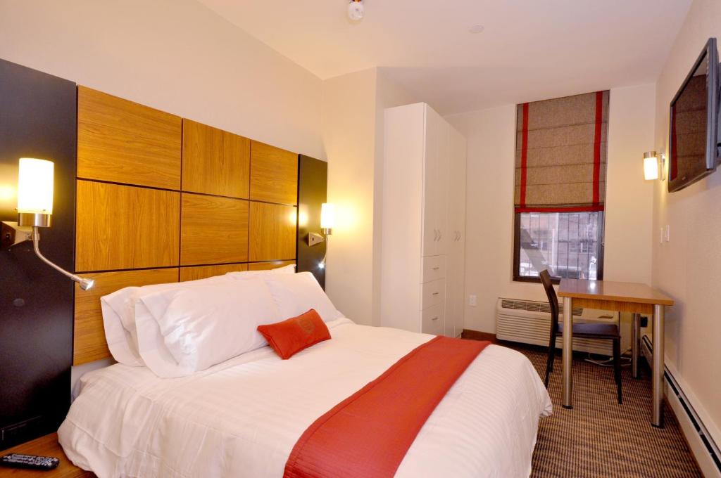 Двухместный (Номер Делюкс с кроватью размера «queen-size»), Hotel Five44