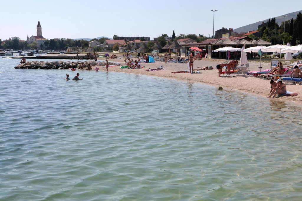 Apartman Dinka photo 3