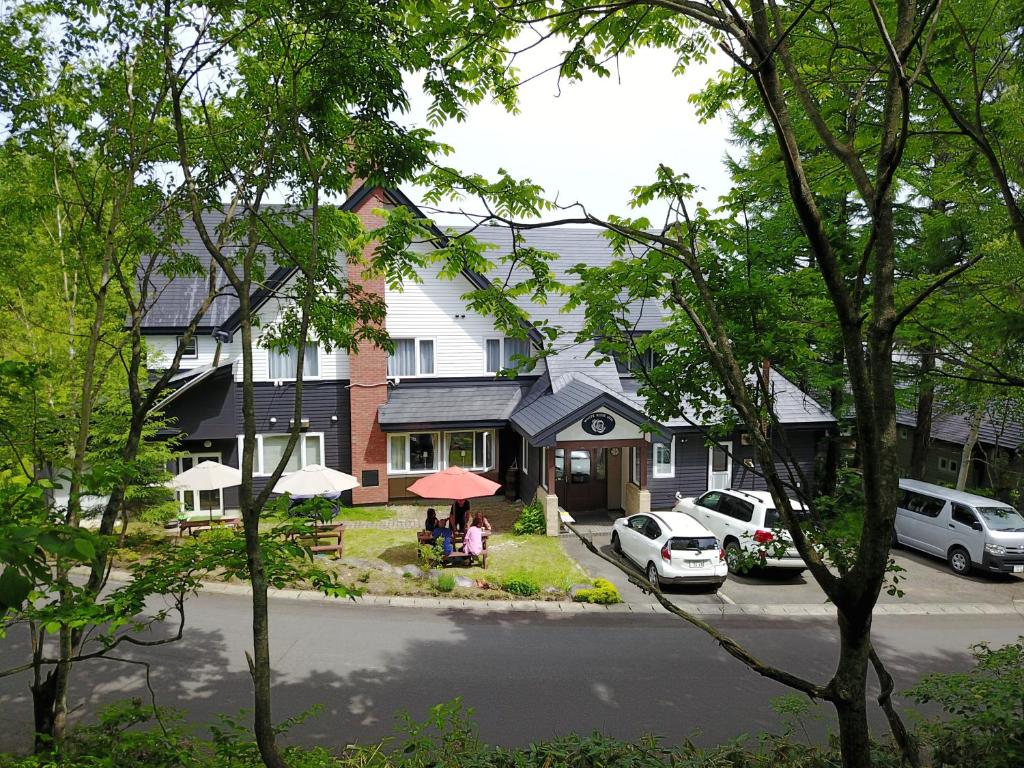 White Rose Inn photo 2