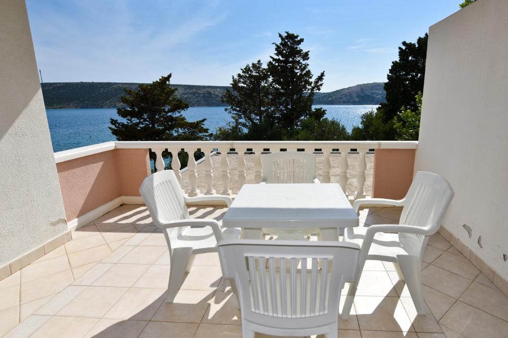 Milka Appartements photo 3