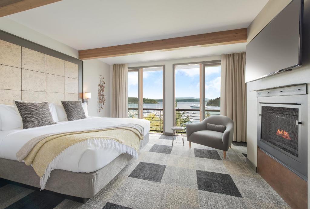 Friday Harbor House image
