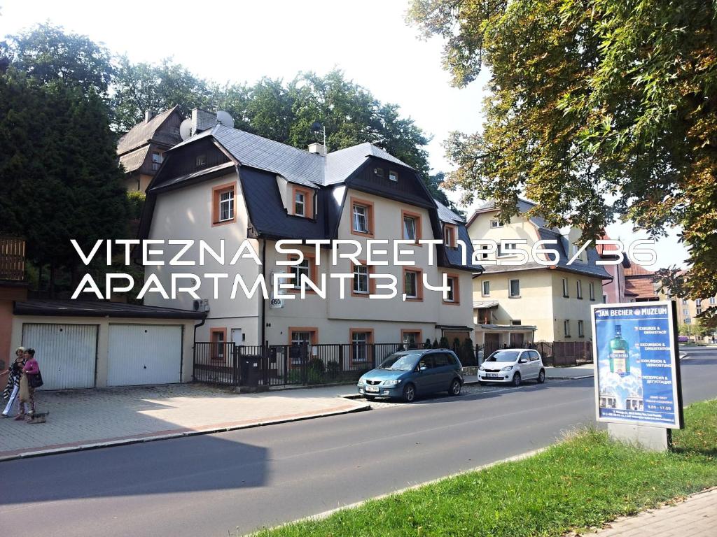 Студио (Небольшой номер-студио), Holiday Apartments