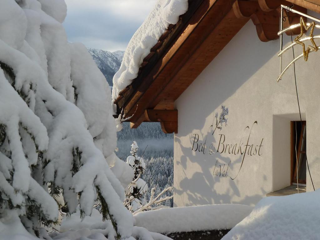 Bed & Breakfast La Val photo 3