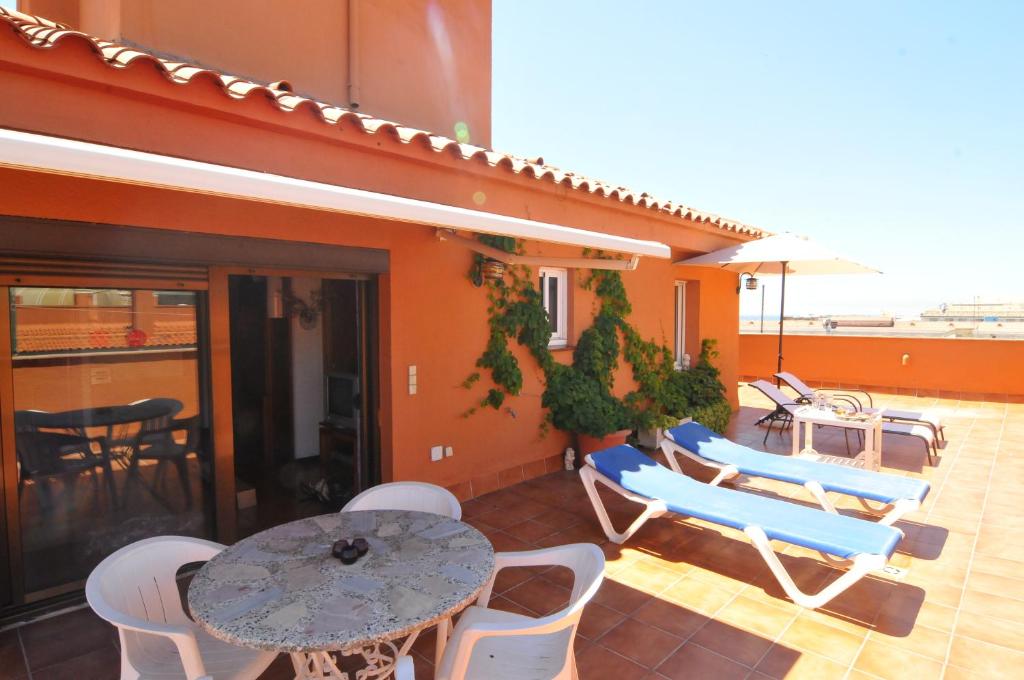 HomeHolidaysRentals Aqua photo 3