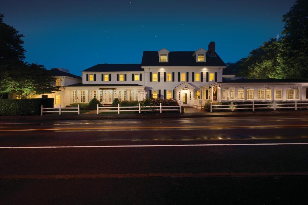 Chatham Wayside Inn photo 1