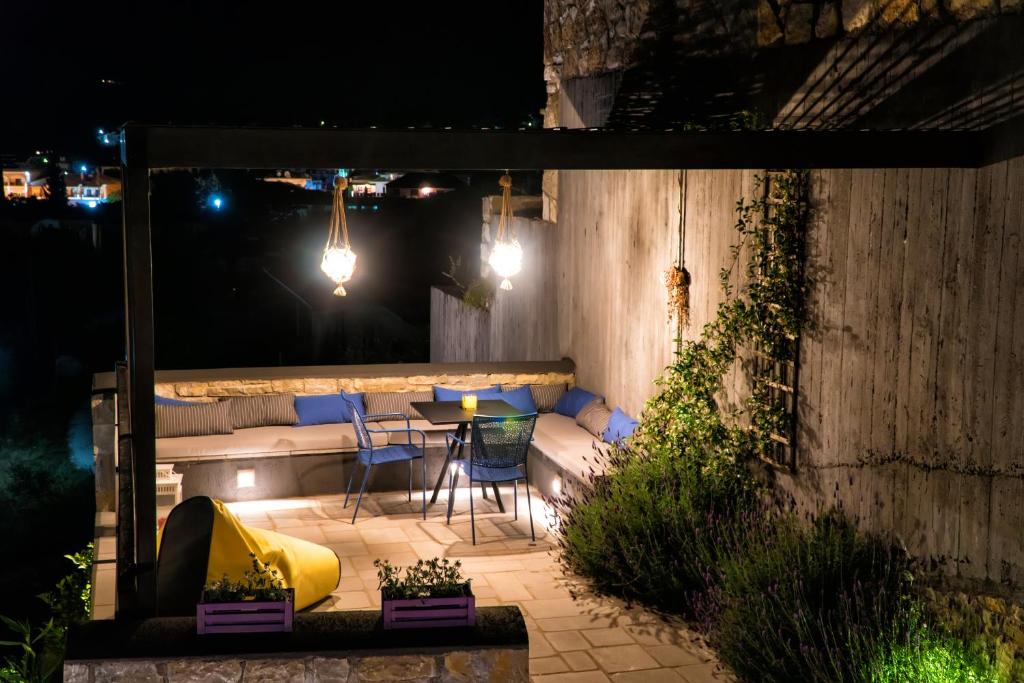 Oikies High Living Complex photo 3