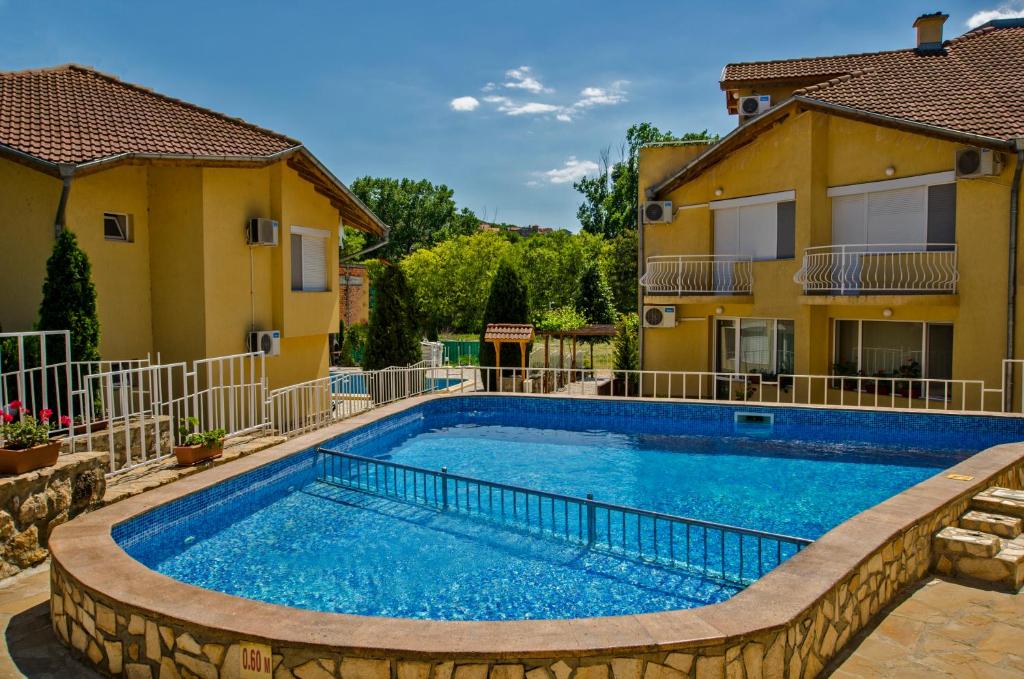Iskar Villas photo 2