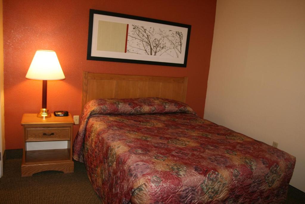 Affordable Suites Sumter photo 1