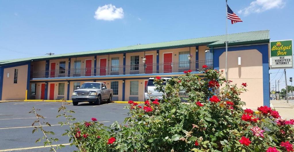Budget Inn - Washington image