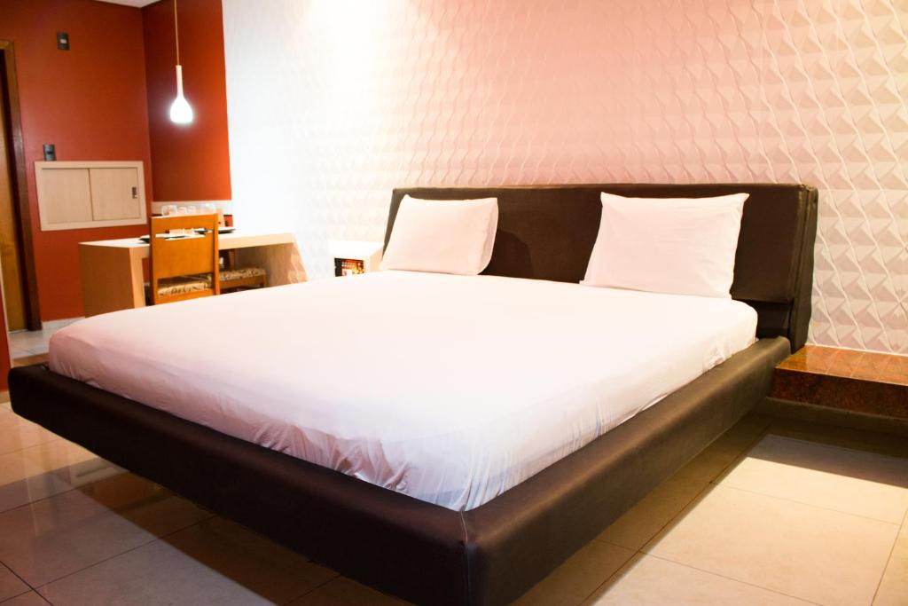 Platinum Motel (Adults Only) photo 2