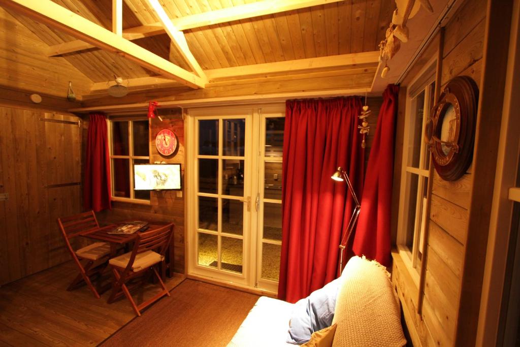 The Beach-house nr.98 photo 3