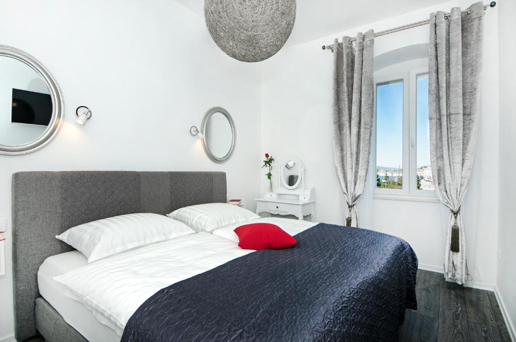 Apartments Mihaela photo 2