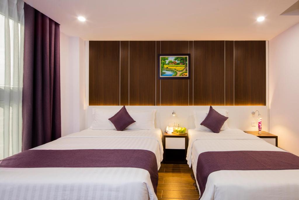 Трехместный (Клубный трехместный номер с окном, вид на город), Balcony Nha Trang Hotel