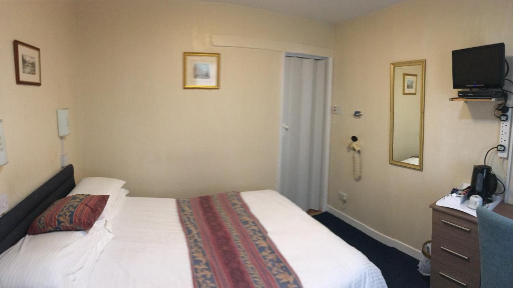 Arkaig Guest House photo 1