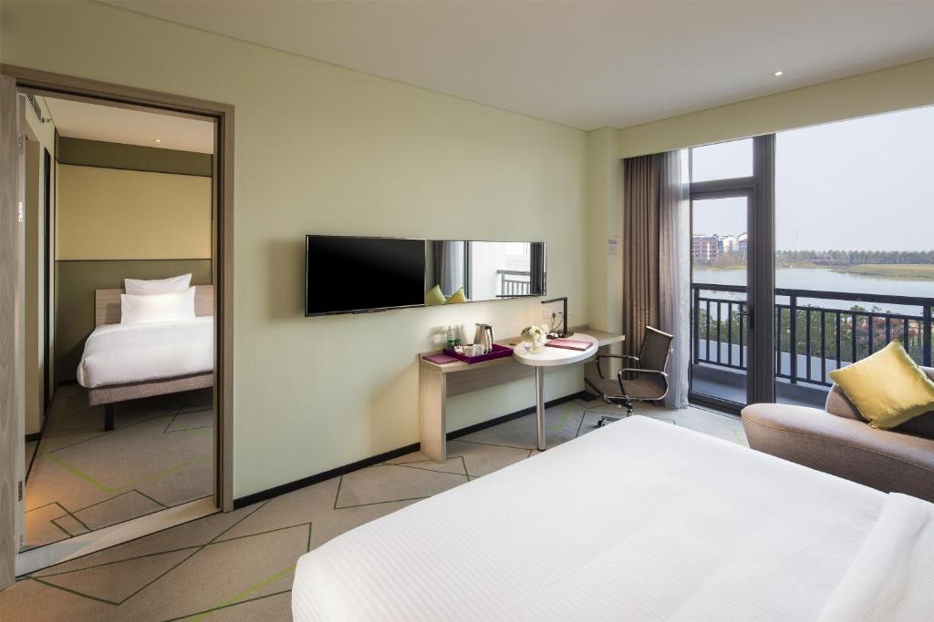 Mercure Hefei Sunac - Tap to explore photos