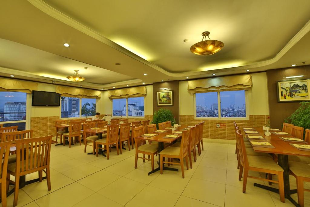 Khách Sạn Sunny 3
