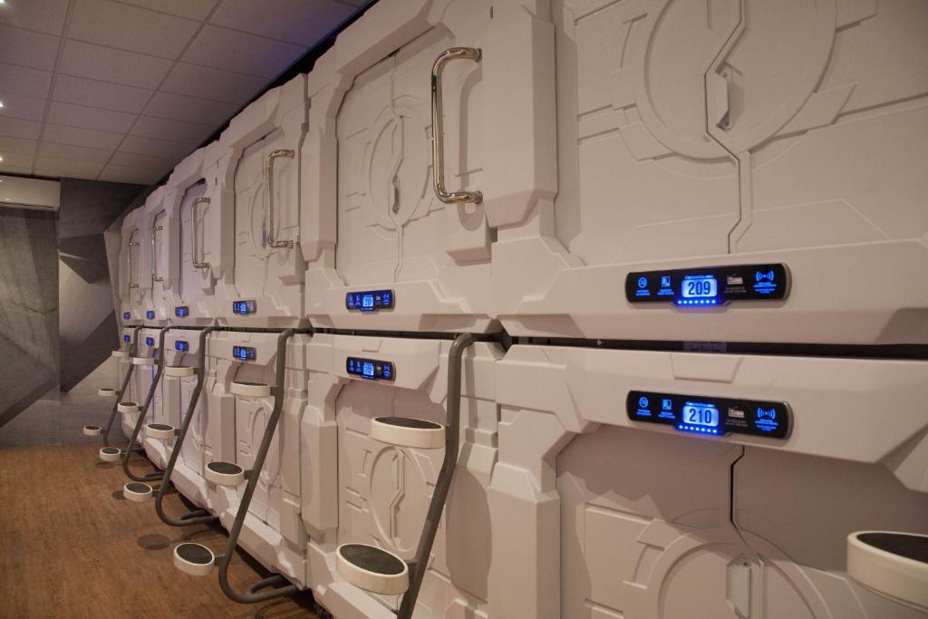 Одноместный (Стандартный одноместный номер), Izzzleep Aeropuerto Terminal 1