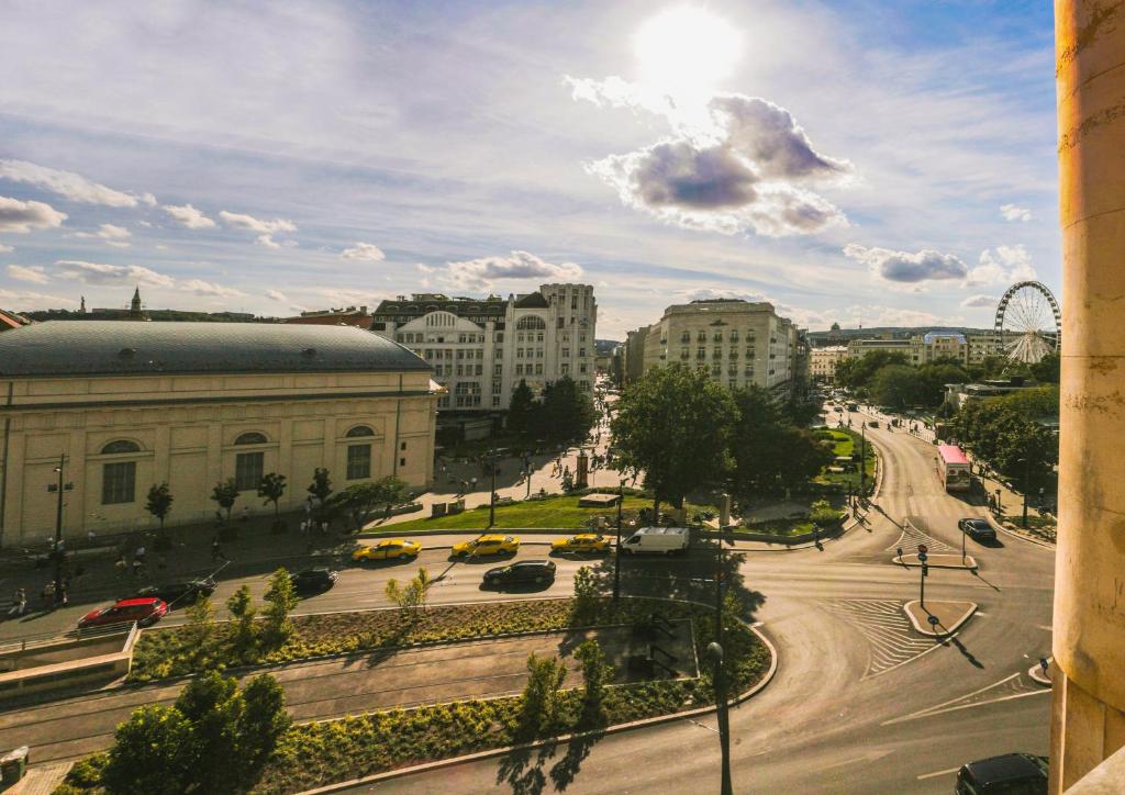 Апартаменты (Blue Home - Апартаменты с 2 спальнями - 1-3. Anker Köz Budapest 1061), Basilica Apartments