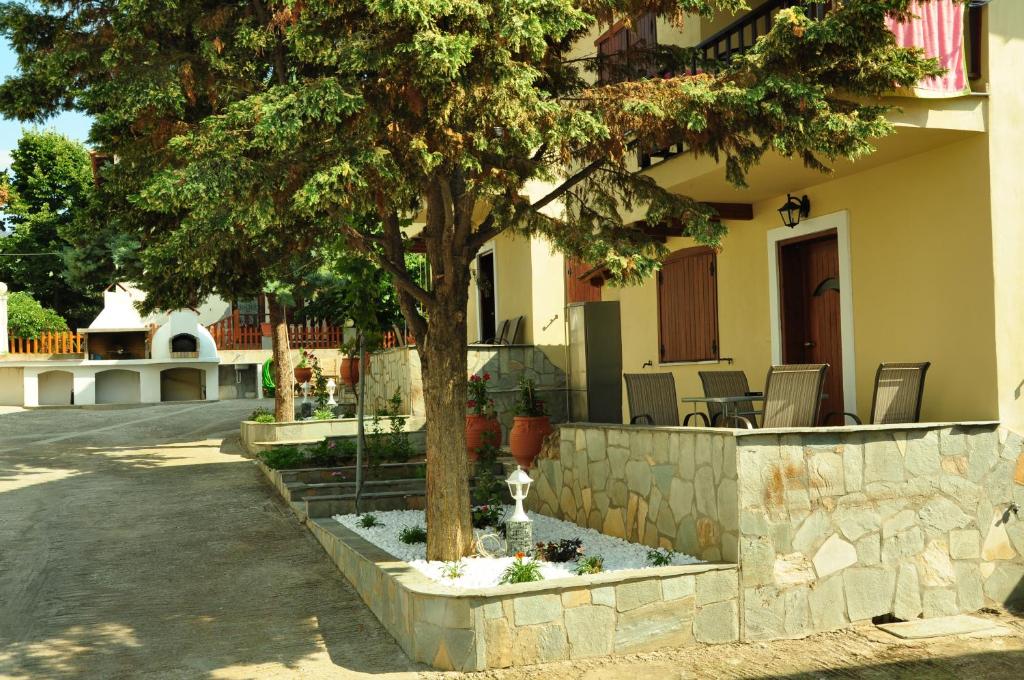 Mani Villas photo 1