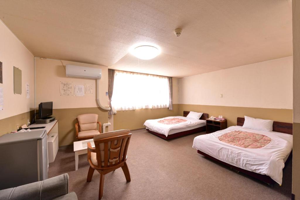 Hotel Million photo 1