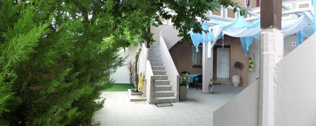 Studio Napoleon photo 3