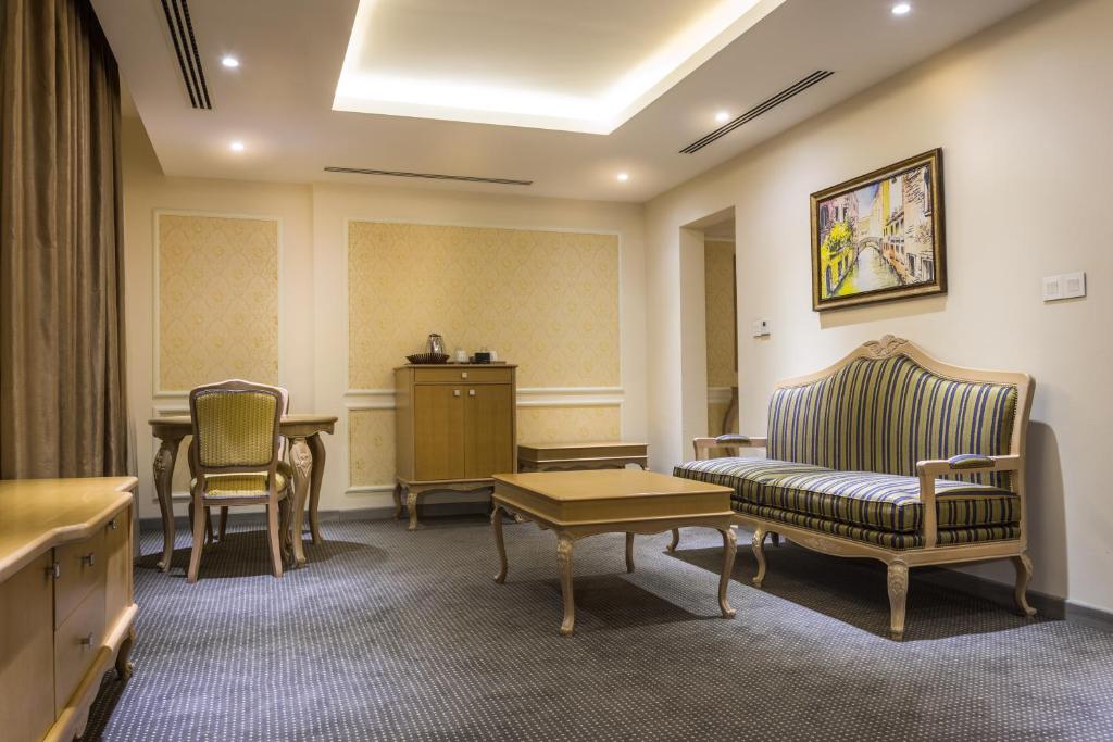 La Roche Hotel photo 1