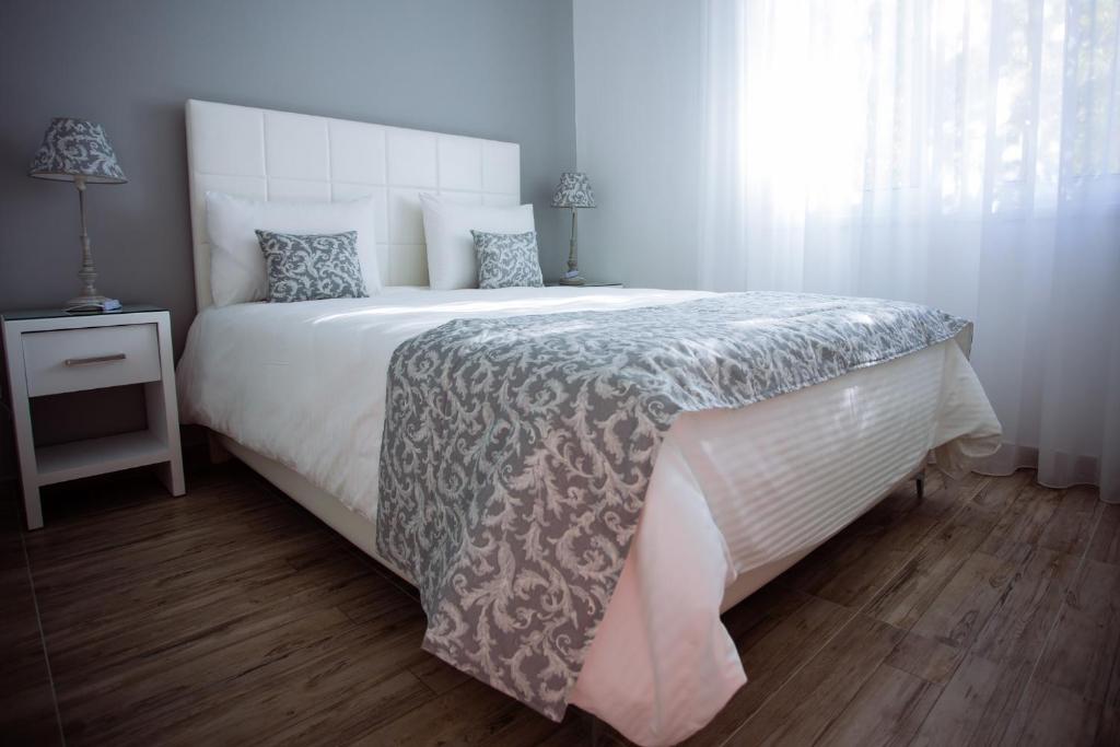 Villa Kiza Apartments photo 2