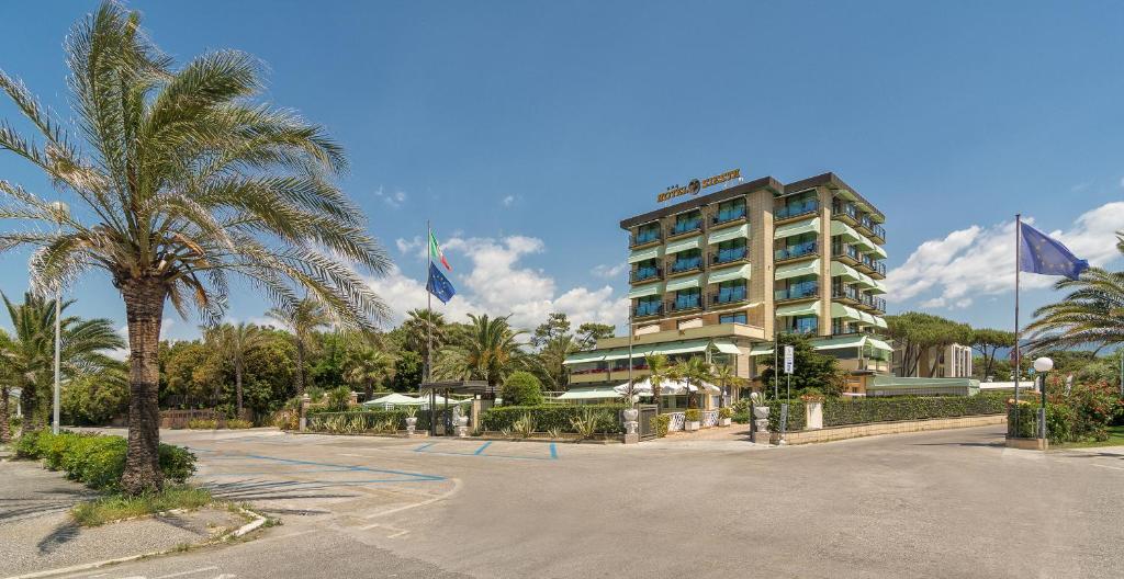 Hotel Siesta photo 2
