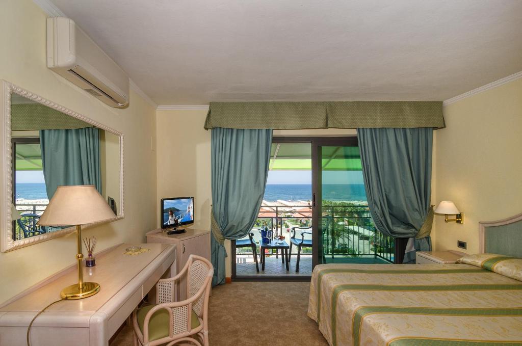 Hotel Siesta photo 3