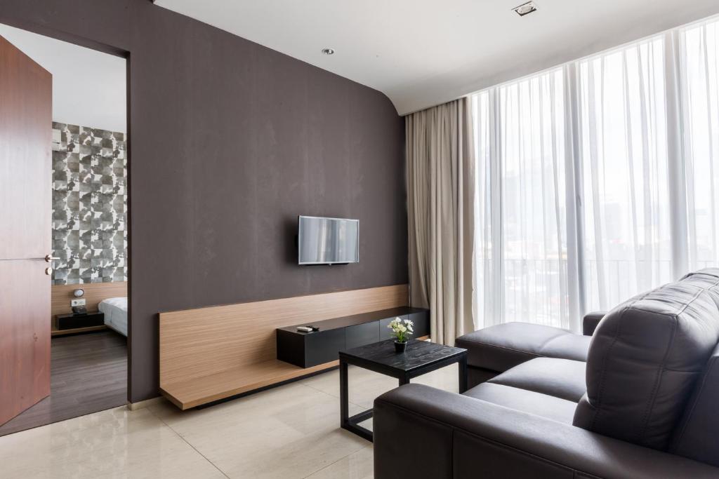 Сьюит (Семейный люкс), Upscale Suites