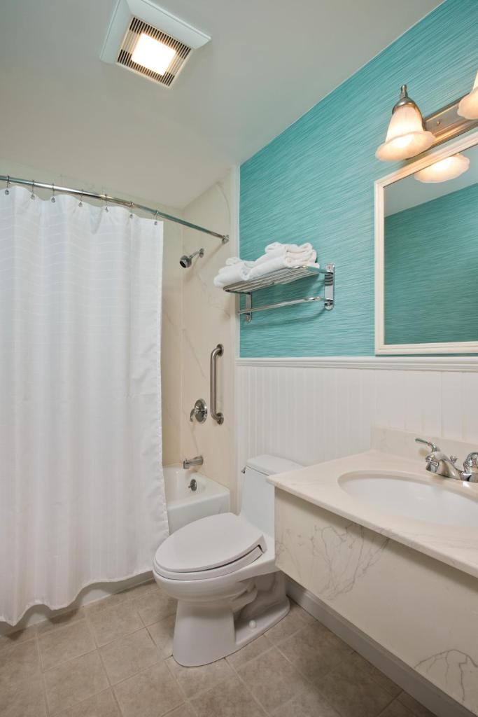 Wellfleet Motel & Lodge photo 4