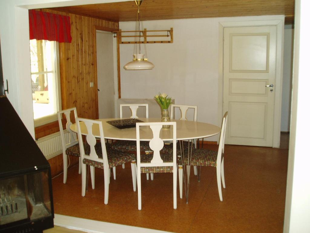 Peaceful nature retreat photo 1
