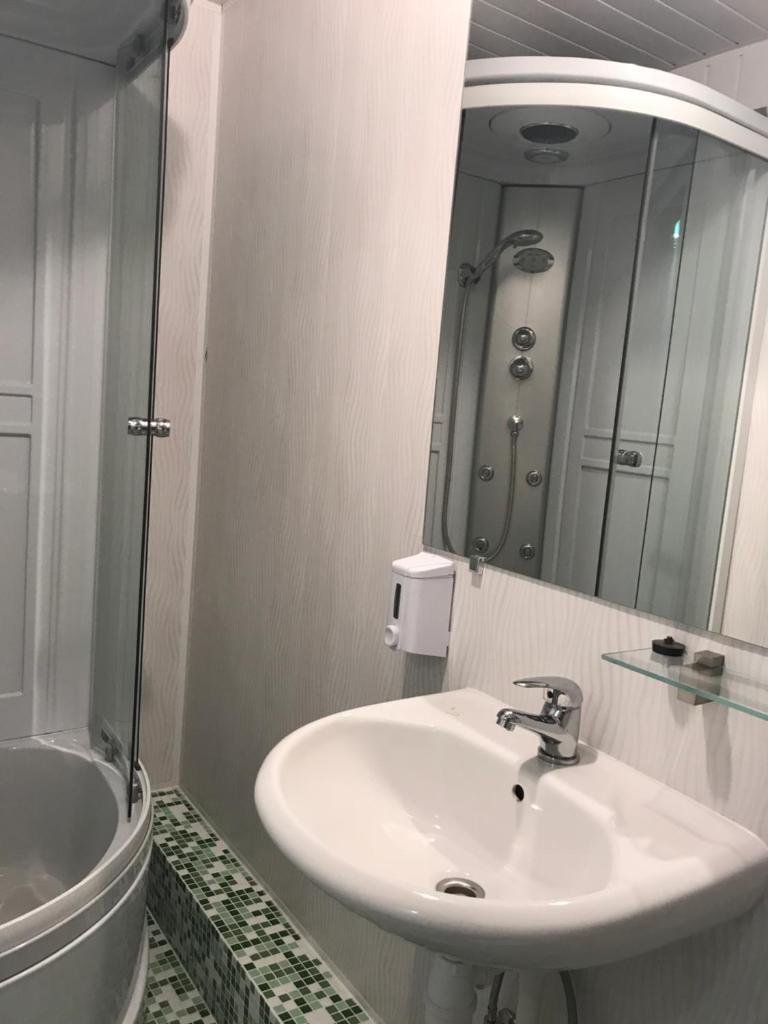 Студио (Номер-студио с кроватью размера «king-size»), A1 apartments
