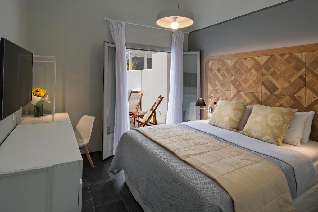 Meltemi Excelsior Suites and Spa - Tap to explore photos