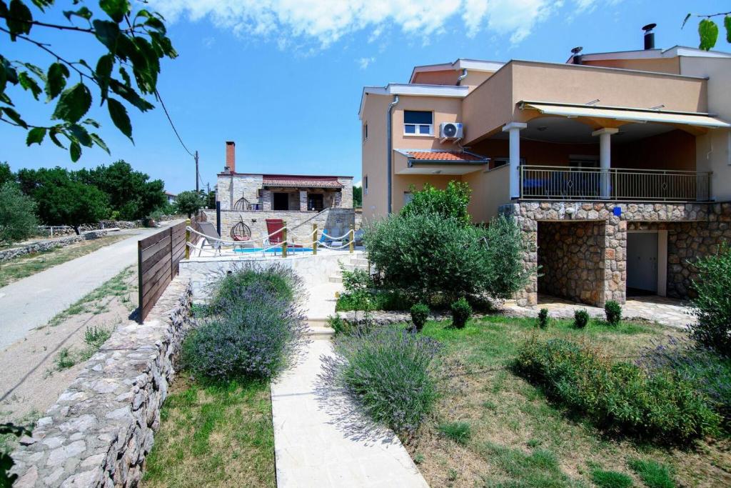 Villa Zubak photo 3