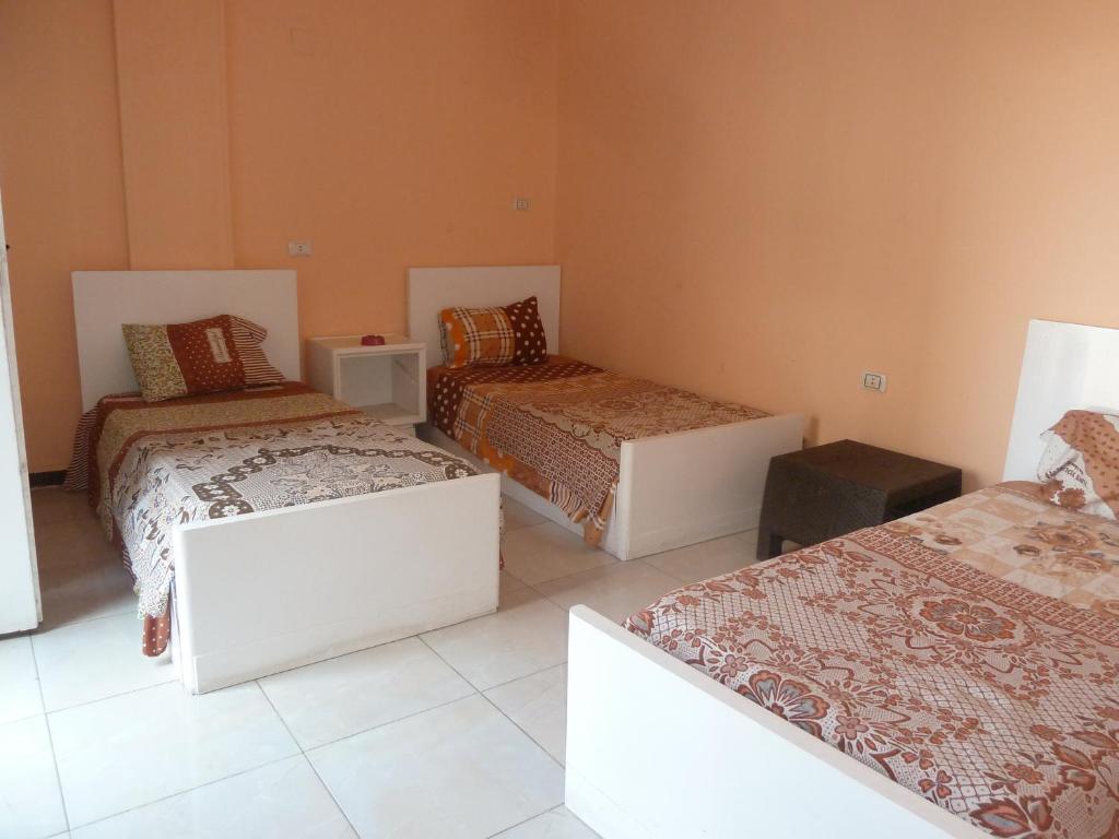 Трехместный (Трехместный номер с общей ванной комнатой), Venus Hostel