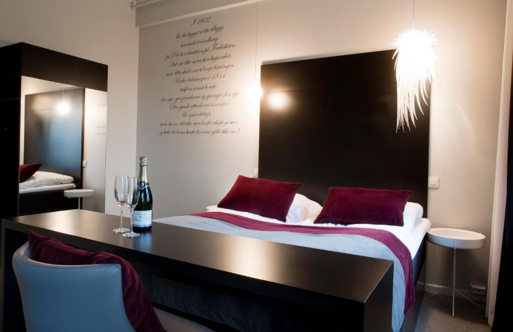 Fredriksten Hotell photo 4
