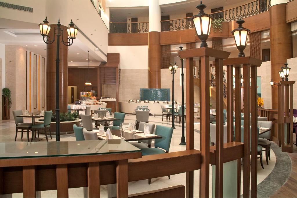 Savoy Suites Greater Noida photo 3