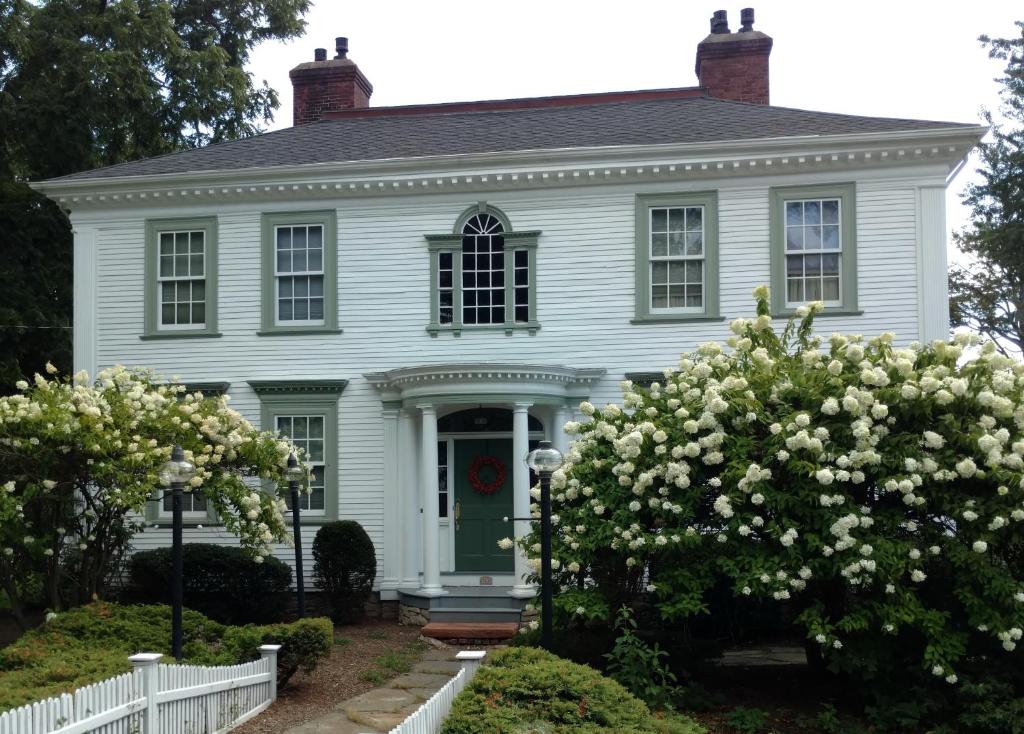 Daniel Stebbins House image