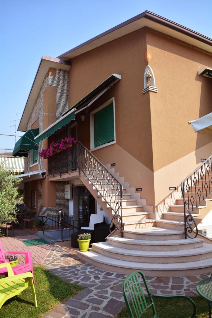 Villa Chiara photo 1