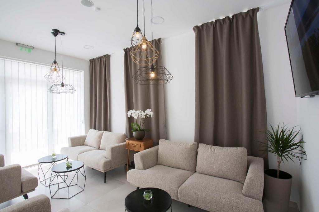 Boutique Hotel Intermezzo - Pag centre photo 1