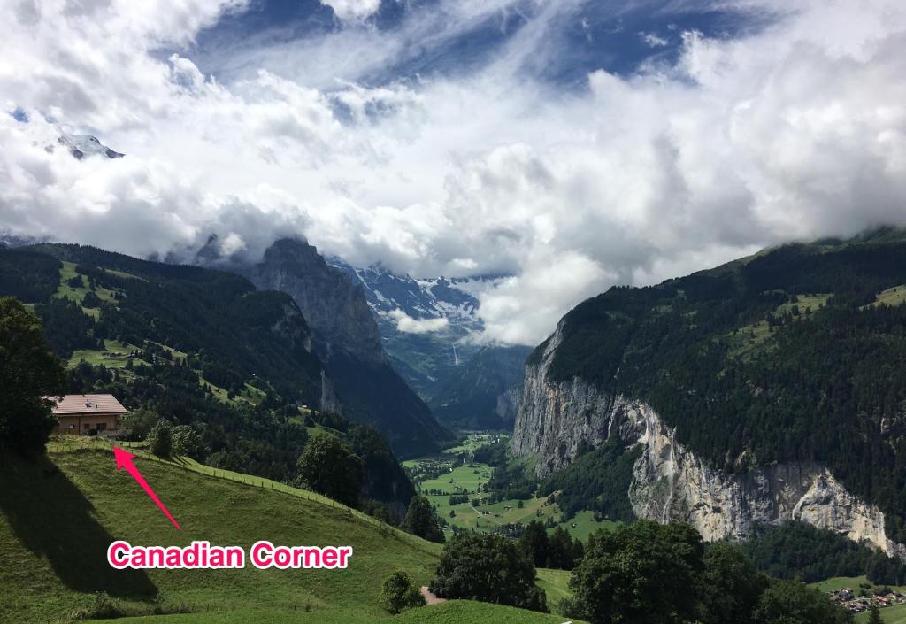 Chalet Canadian Corner photo 1