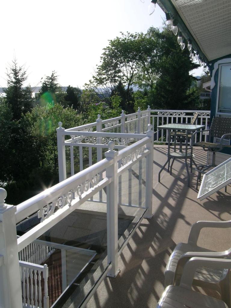 Ocean Breeze Executive Bed and Breakfast photo 3