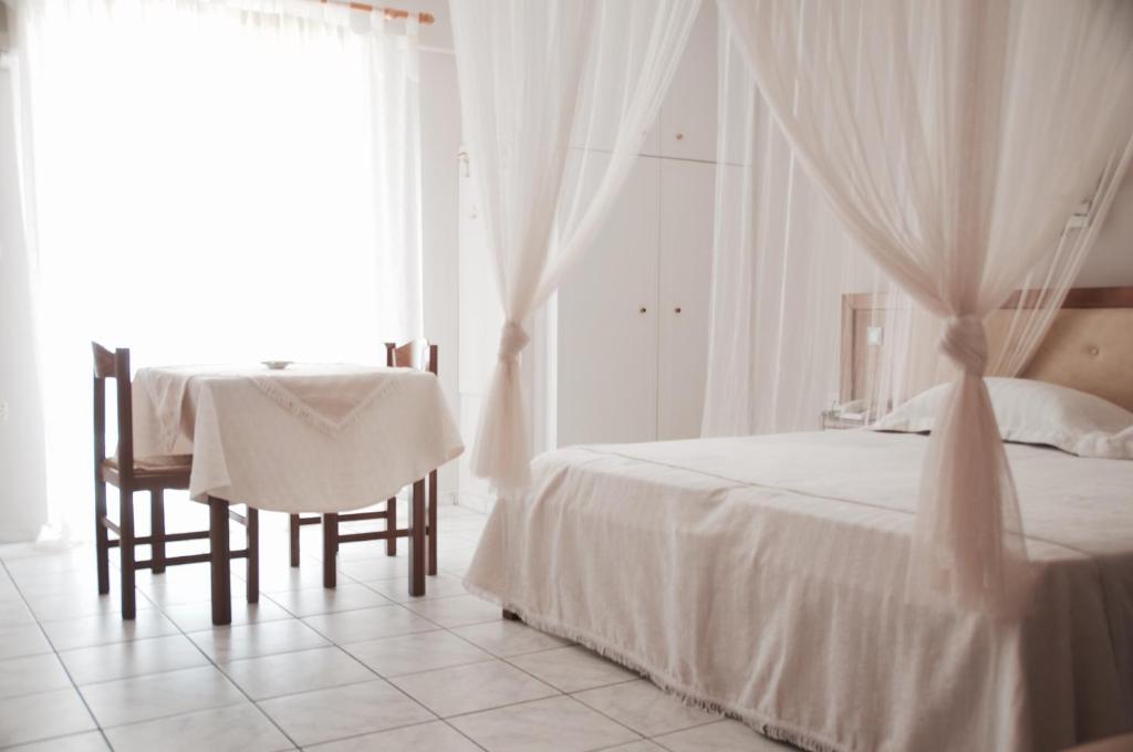 Calypso Beach Hotel photo 3