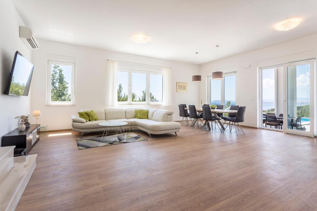 Villa Horizon save 15 percent on Split-villas com photo 4